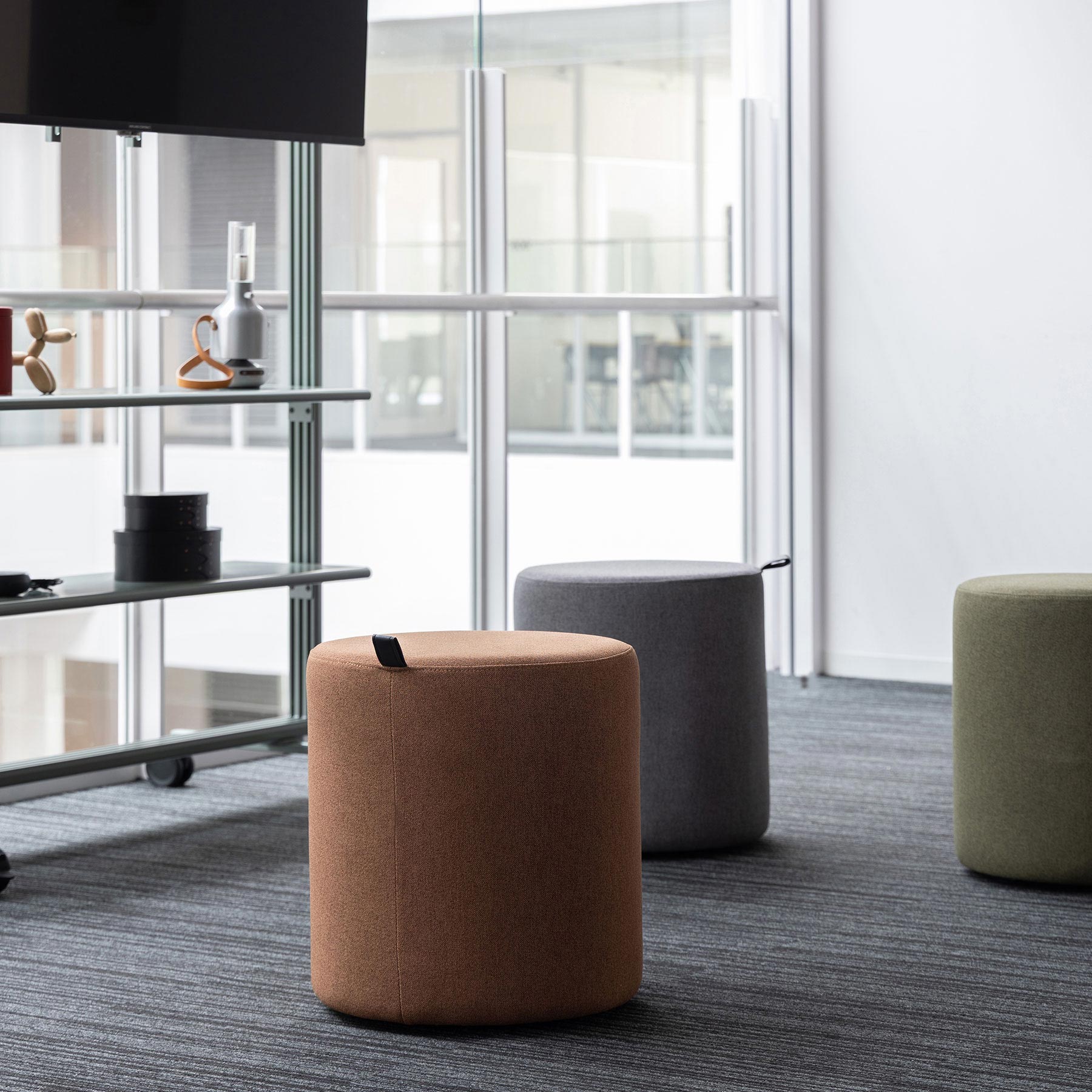 PUFFET CASTER STOOL Pepper grey - 【ASPLUND CONTRACT