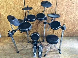 東村山市にて YAMAHA ベースアンプヘッド B100Ⅲ を出張買取しました