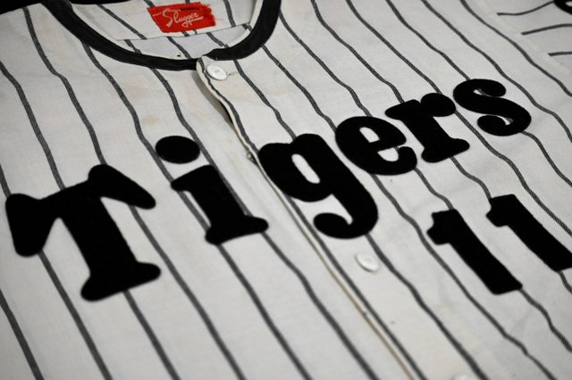 ミスタータイガース村山実さんゆかりの品展示 永久欠番ユニホームも