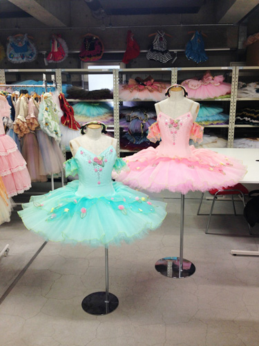 大阪・新作サンプル衣裳のご案内 vol.8 – 子供・大人のバレエ衣裳