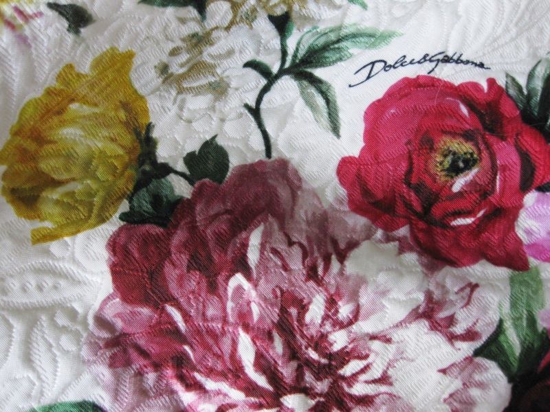 限定セール！Dolce & Gabbana ドルチェ＆ガッバーナ 花柄ブロケード
