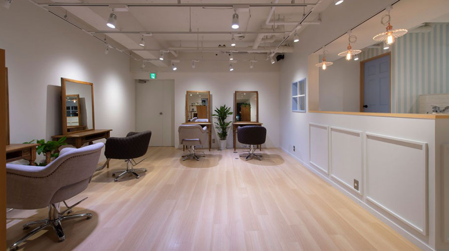 シャビーシック】天然木製片面ドレッサーLOUISⅡ（ルイⅡ）BRの卸