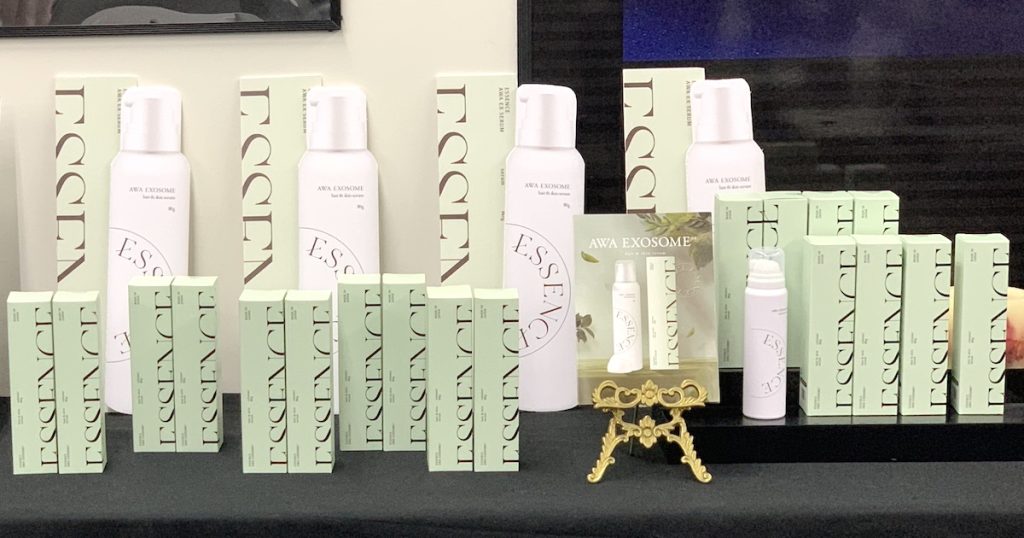 美容師×エステ×プロ・ラボ NOBUさん監修、頭皮にも肌にも使える泡の