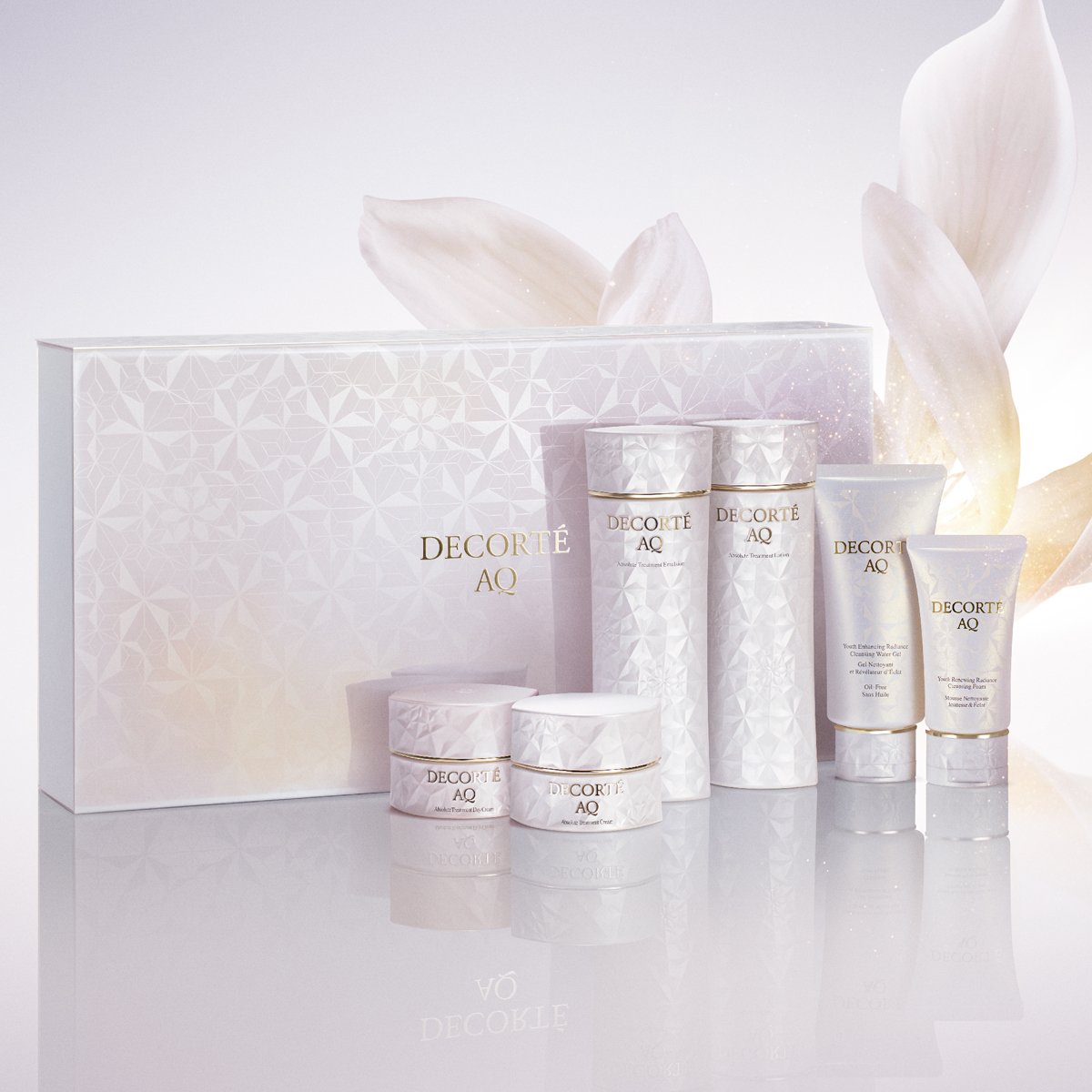 コスメデコルテ］AQ ラディアンス コフレ I［2024年12月発売］ | 美的.com