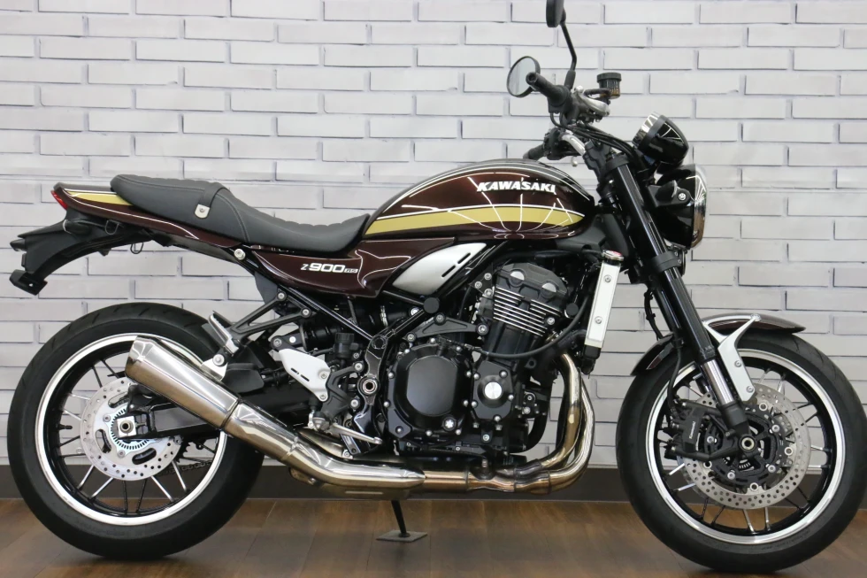 カワサキ Z900RS 2025年モデル 【値下げしました！！】安心のフル