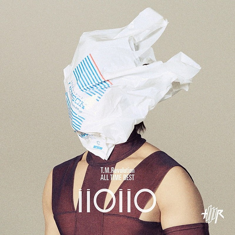 T.M.Revolution 突風でコンビニ袋が顔に？ ユニークなデビュー20周年