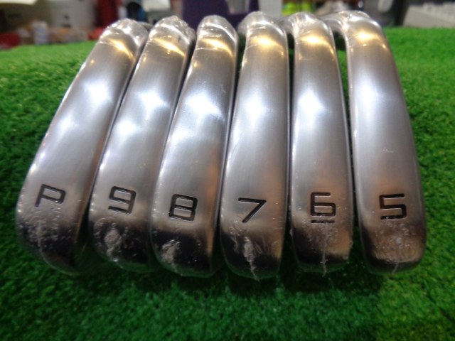 TaylorMade テーラーメイド 中古アイアンセット P7CB 6本の商品詳細