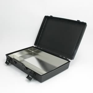 ホルベイン 油絵用スケッチ箱 クリアBOX DX 黒・ブリキ仕切り付 【画材