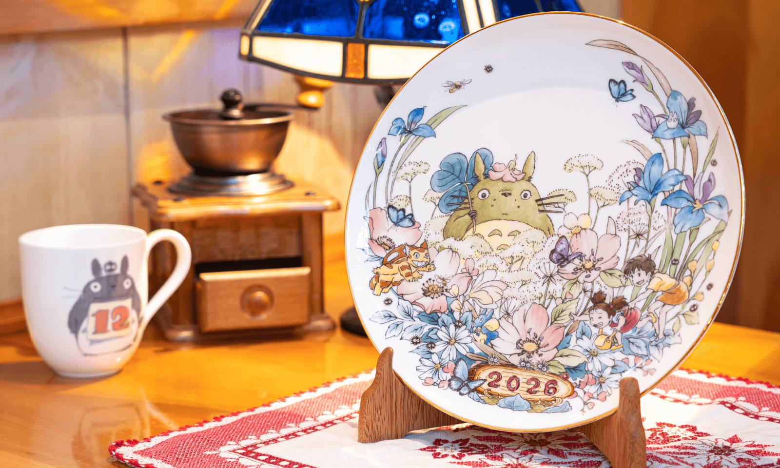 となりのトトロイヤリープレート 2026 - 三鷹の森ジブリ美術館