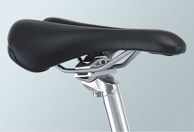 2021 GIANT Bicycles | ESCAPE R3