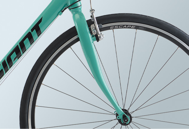 2023 GIANT Bicycles | ESCAPE R3 MS