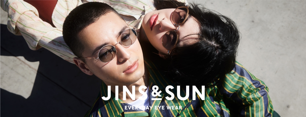 JINS（ジンズ）のサングラス「JINS&SUN（ジンズ アンド サン）」2022年