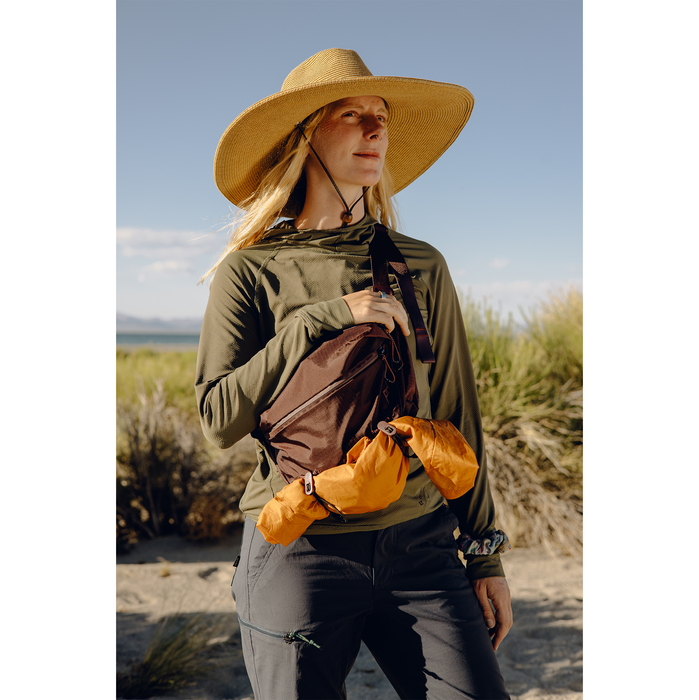 Peak Design Outdoor Sling 7L - Eclipse — Glazer's Camera