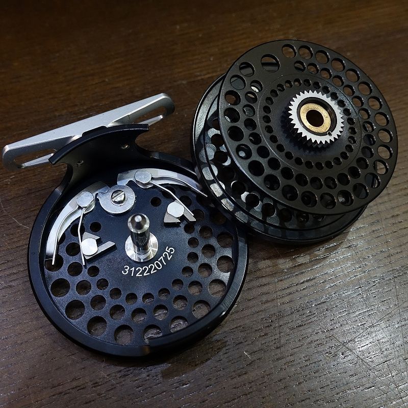 ORVIS】 CFO ブラック III