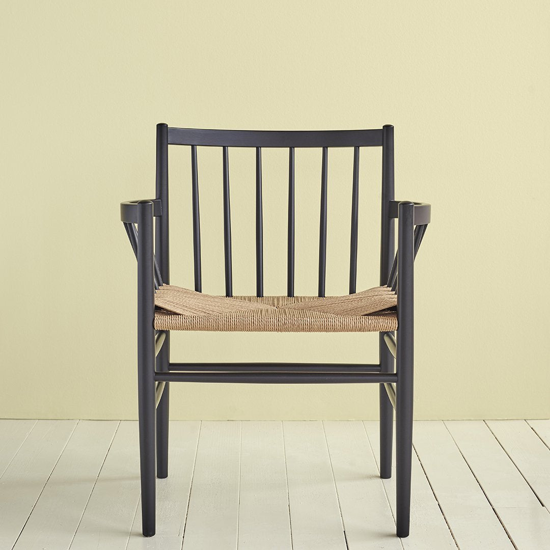 J82 Lounge Chair – Danish Design Store