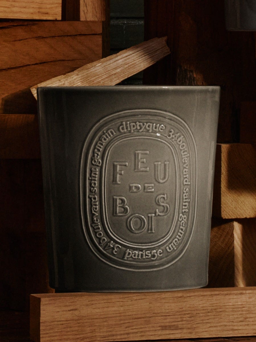Feu de Bois（フドブワ） - エクストララージ キャンドル | Diptyque Paris