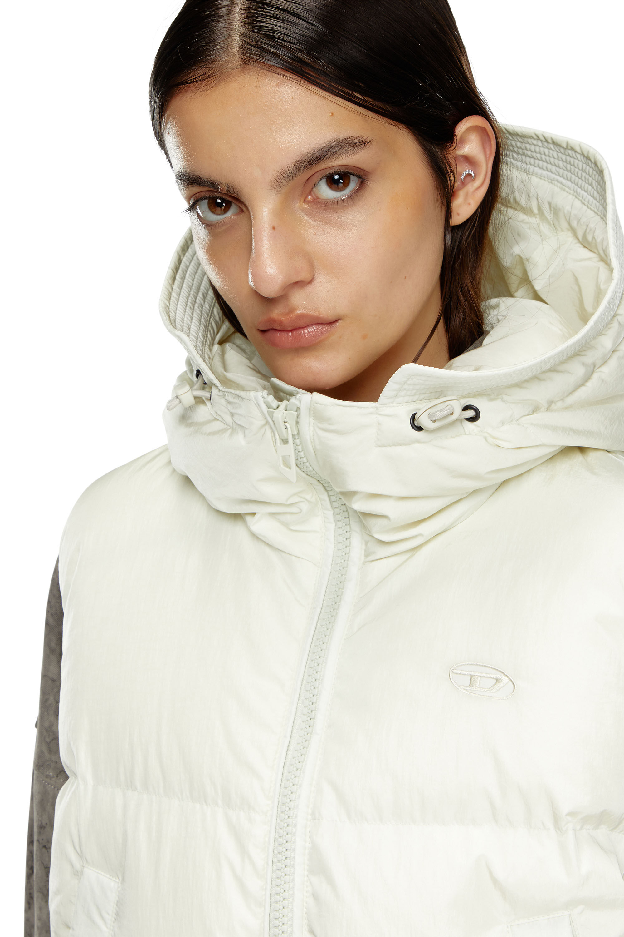 W-PEYT-SSL-NEW-P1 Hooded down vest in crinkled nylon｜ホワイト