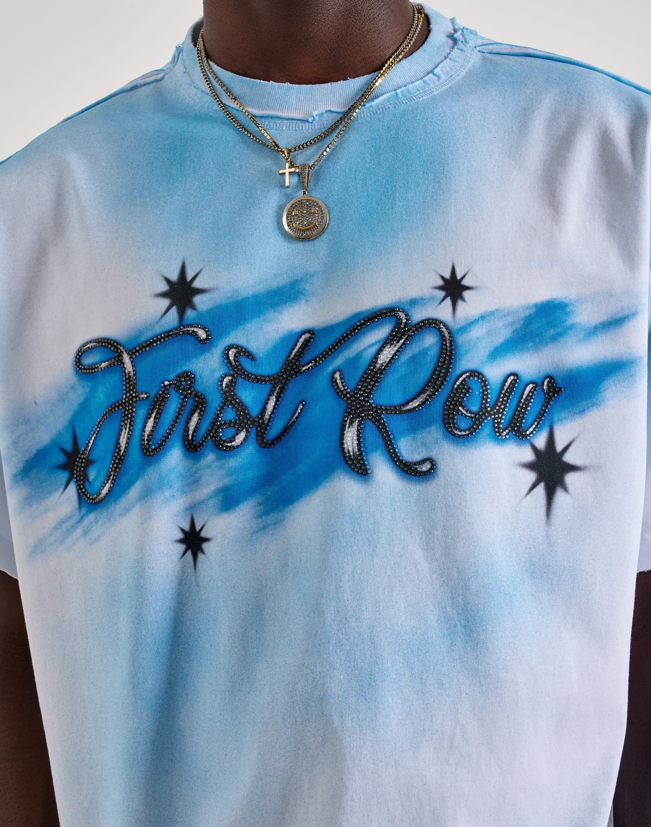 First Row Escapes Rhinestone Tee – DTLR
