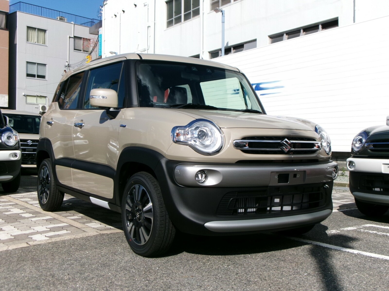 限定1台／即納OK】スズキ クロスビー ハイブリッドMZ【4型】キャラバン