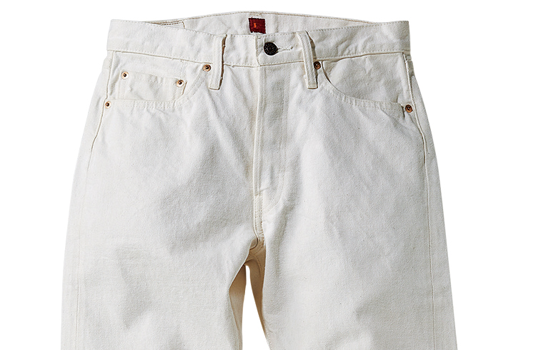 デニム好きが5年も待った！ あのホワイトデニムが登場｜雑誌Begin