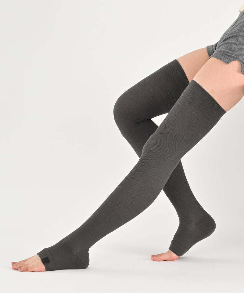 温labo】コットンおやすみ着圧ソックス - UNDY wardrobe