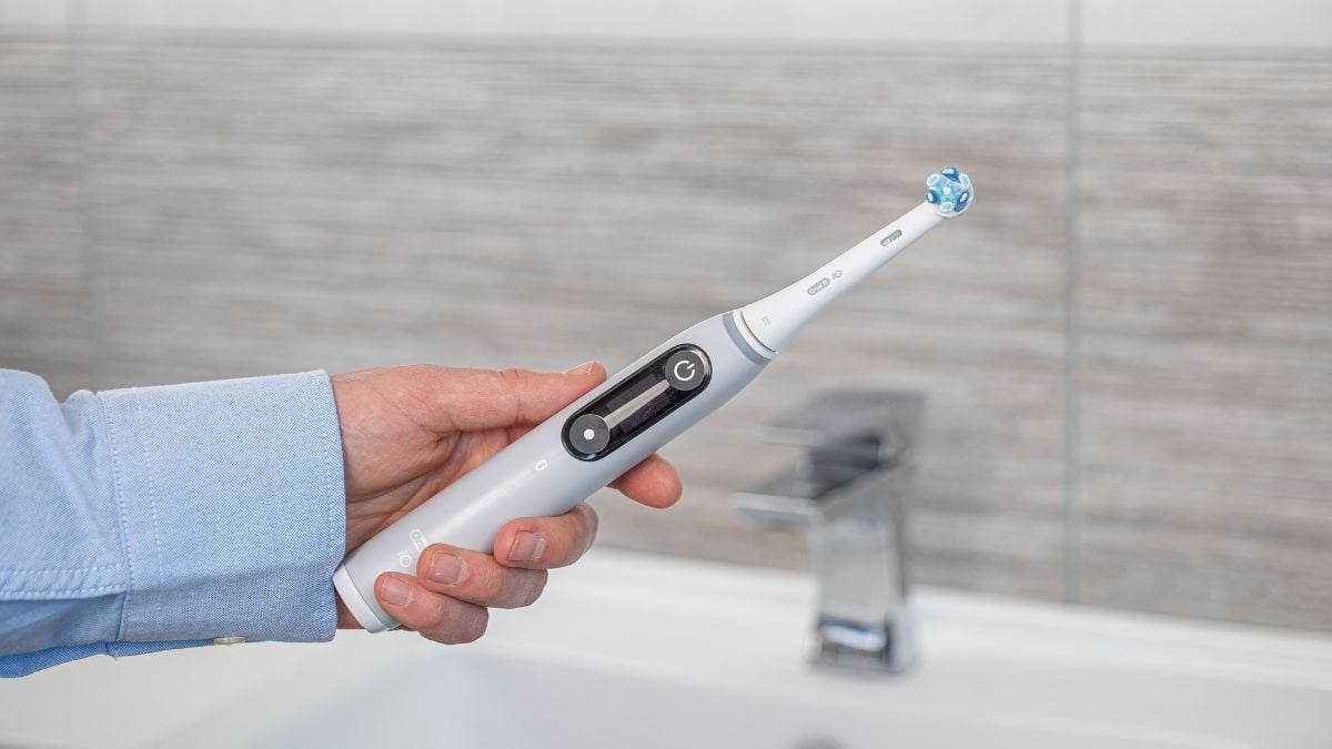 Oral-B iO6 review - Electric Teeth