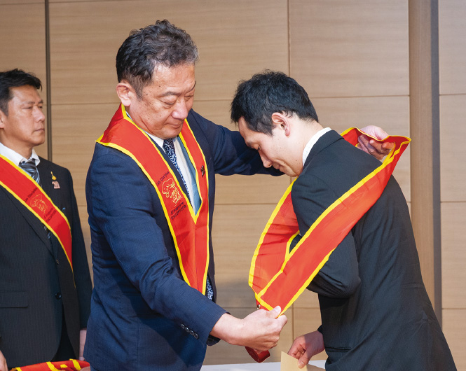 2025年のディシプル章授与式 ｜ フランス料理の発展・普及を目指す活動