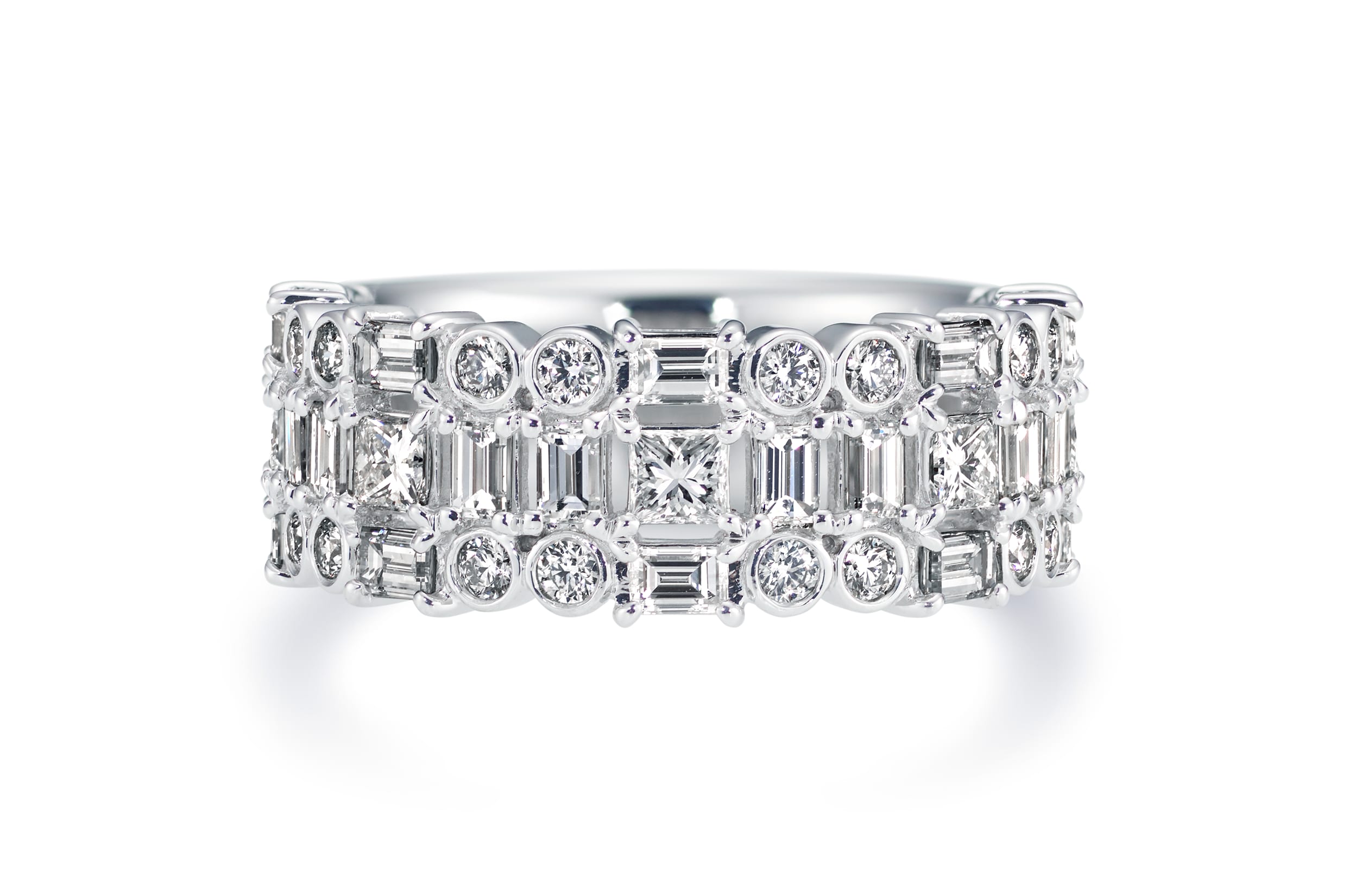 エタニティリング一覧｜ハート＆キューピッドが現れる高品質なメレ