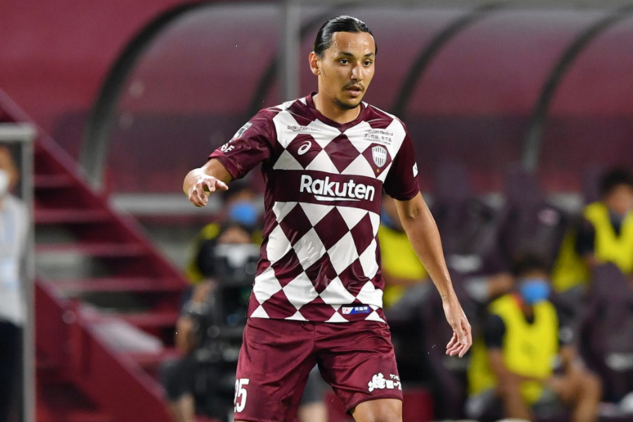 神戸DF大崎、電撃退任のフィンク監督らへ惜別ショット5枚公開 「歴史を