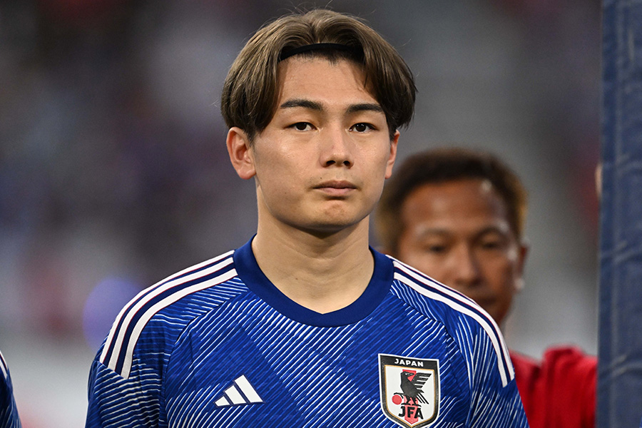 ラヴィット サッカー日本代表 上田綾世選手 アクリルスタンド