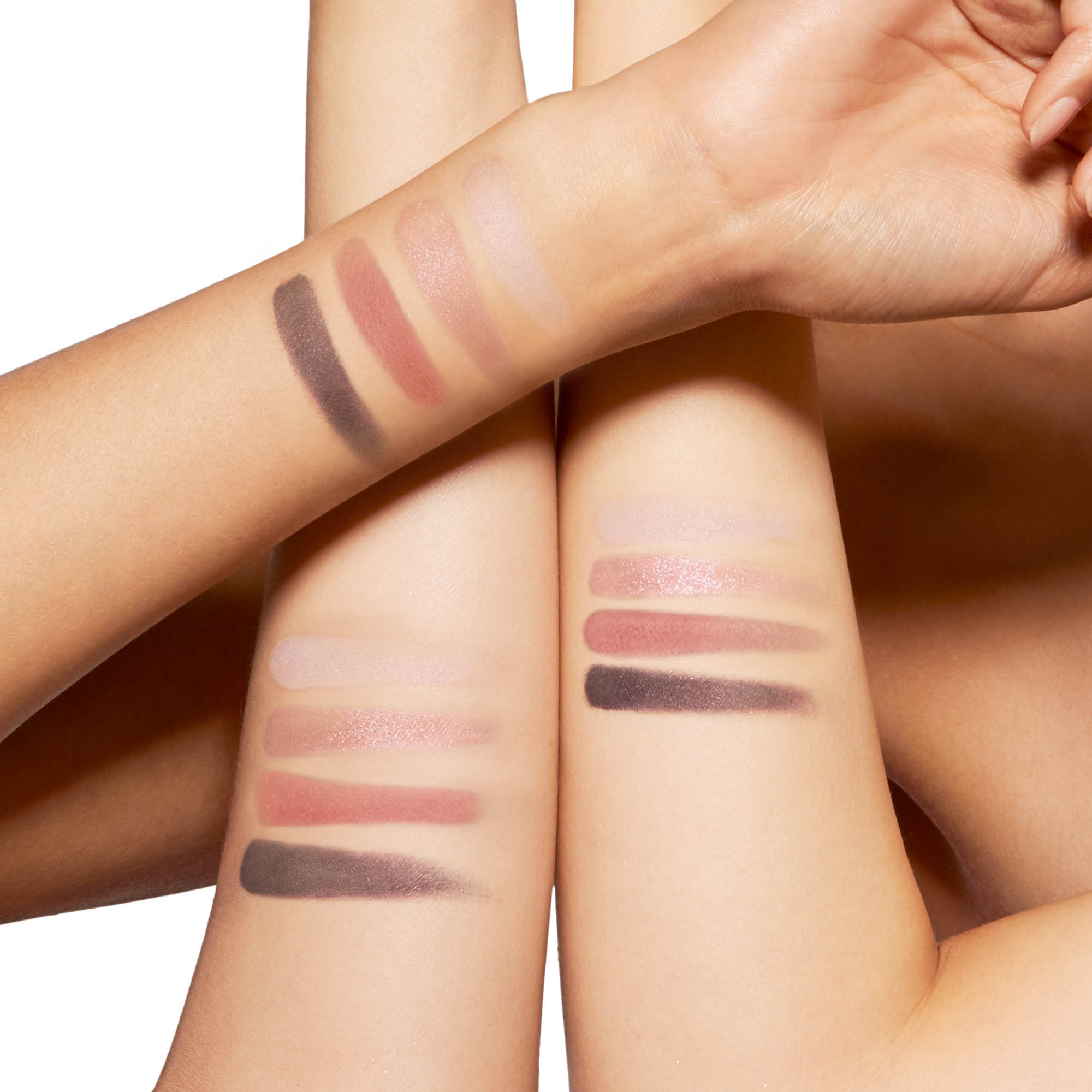 トム フォード ビューティ」がローズから着想を得たカラーコレクション