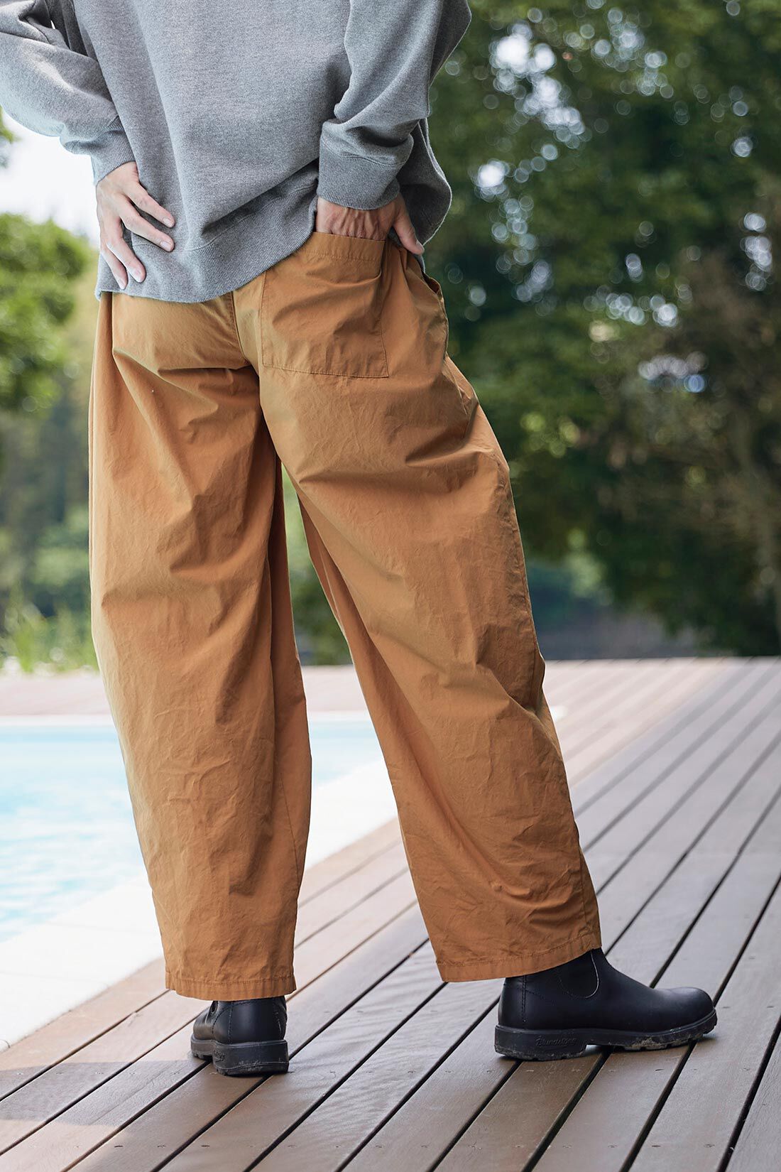 サニークラウズ タックチノパン〈メンズ〉キャメル｜フェリシモギフト