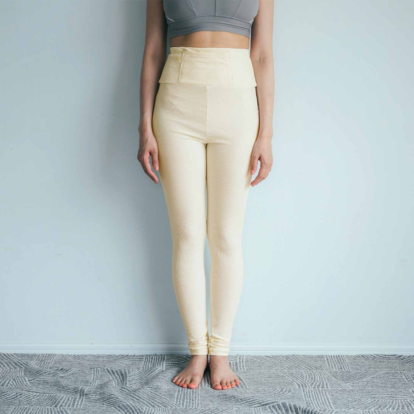 しっとり包まれる肌心地 オンオフ使えるポケット付き ハイウエスト