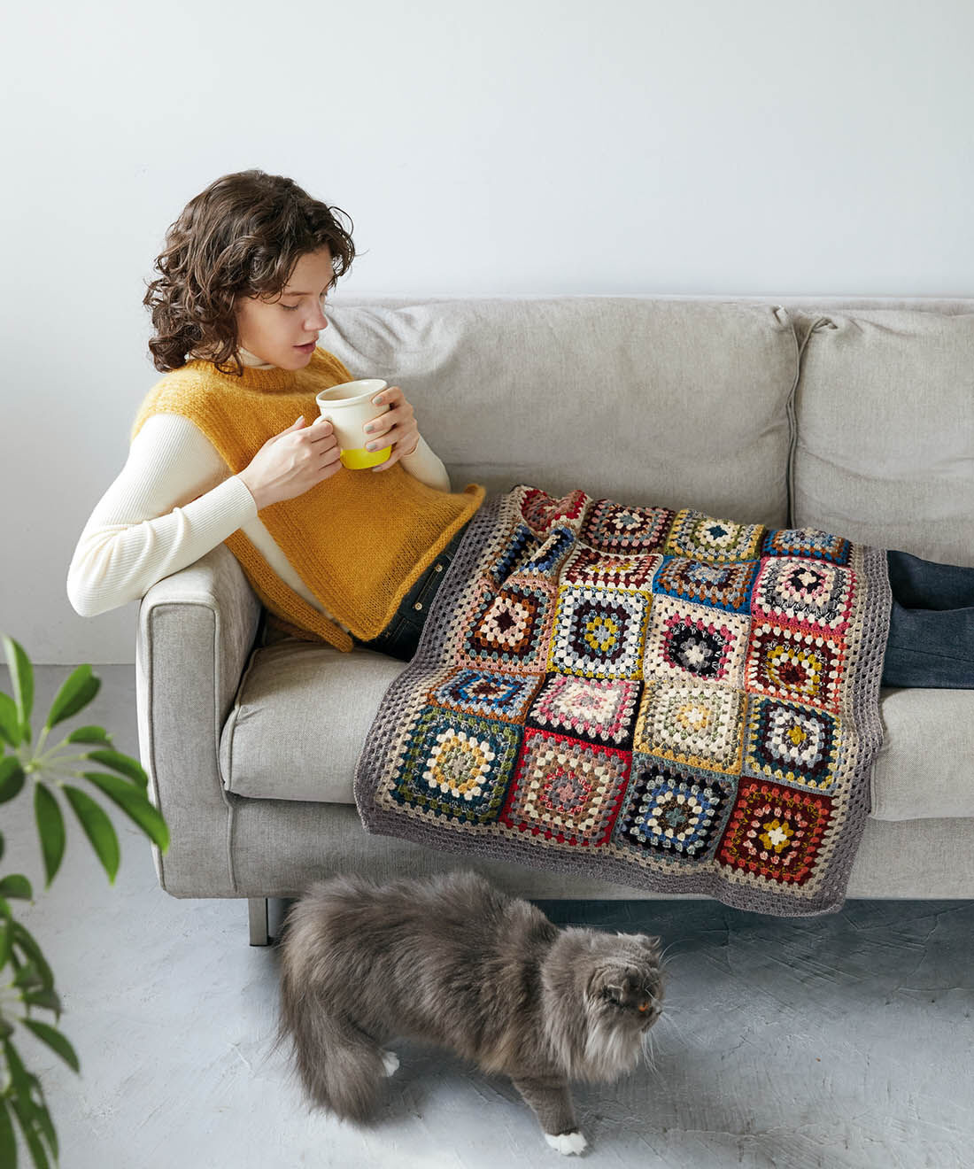 使用 Granny Square 編織的越多，色彩的魔力就越豐富 | Couturier