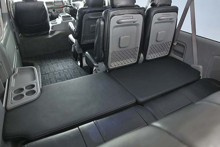 車中泊がもっと快適に！ ハイエースバンやハイエースワゴンに導入