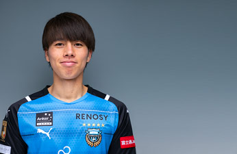 MF25/田中 碧選手 | 選手・スタッフプロフィール2021 : KAWASAKI FRONTALE