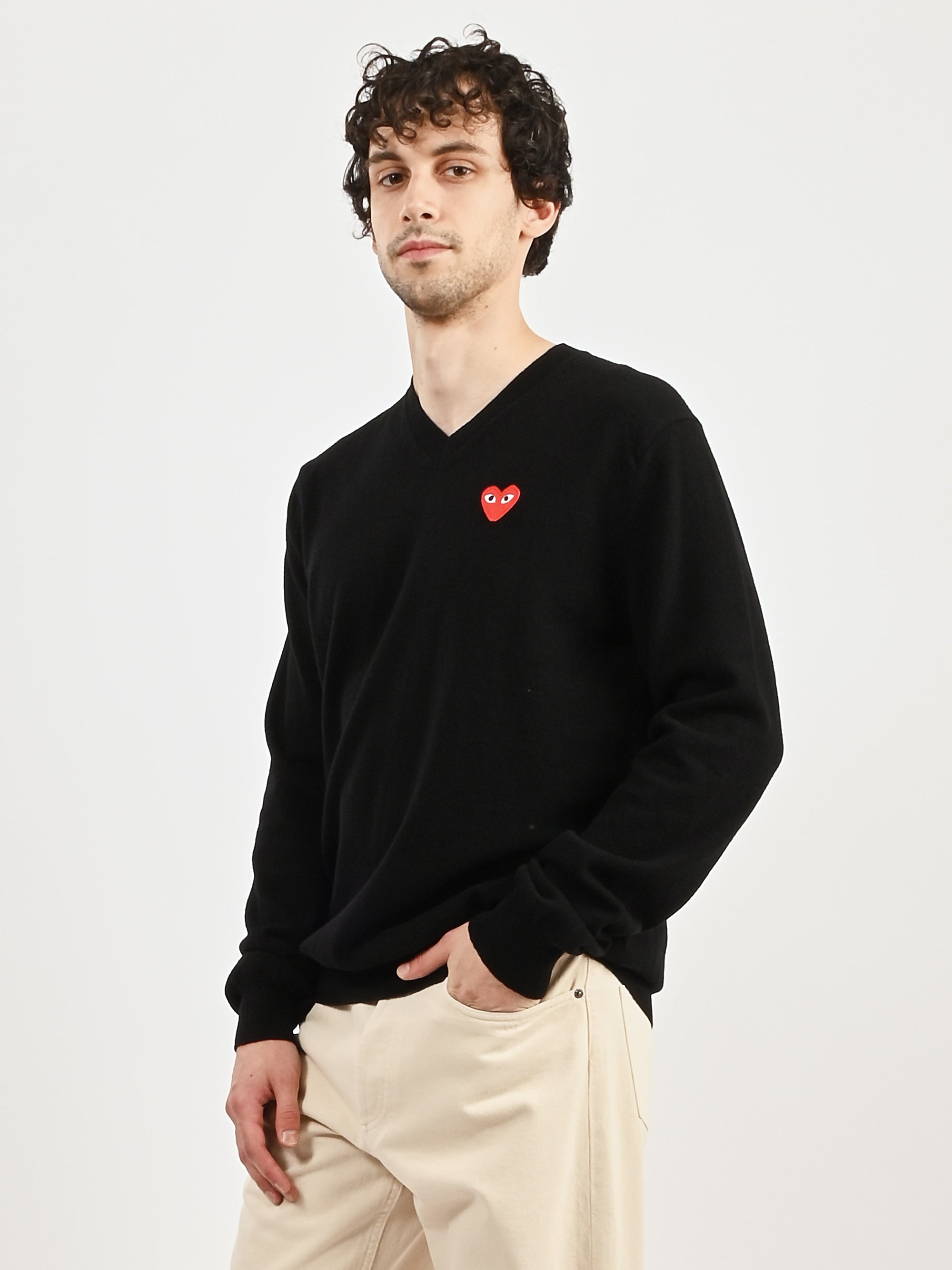 Comme Des Garçons PLAY - Black Red Heart Play V-Neck Pullover