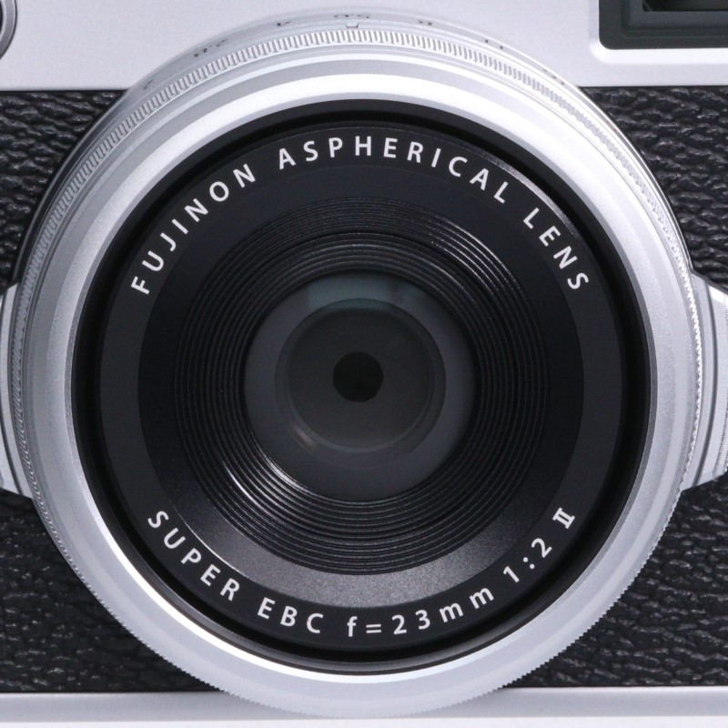 富士フイルム FUJIFILM X100VI ボディ シルバー 中古 C2120179847317