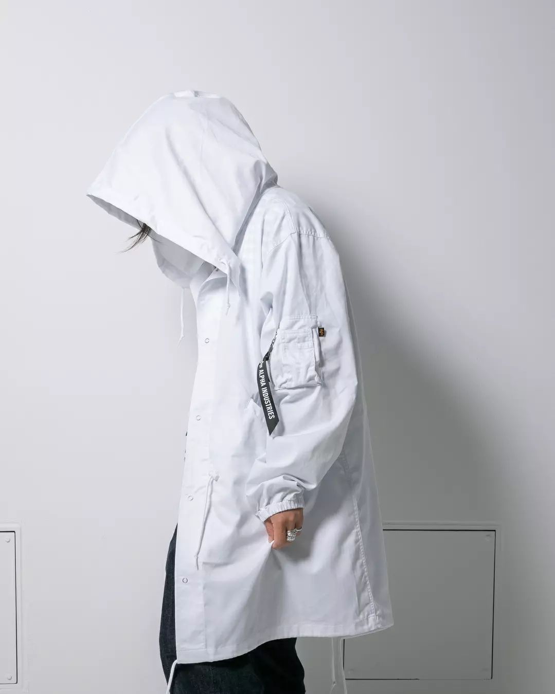 8/19 発売】CDG × ALPHA INDUSTRIES “Fishtail Parka/White” (シー