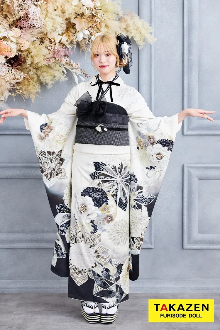 安くてお得！九重×中村里砂ブランド振袖ネットレンタル 白/黒