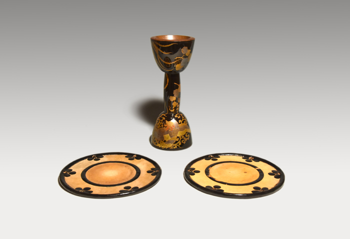 小鼓胴と皮一組 鳳凰に桐蒔絵胴 江戸中期頃 | 古美術ささき