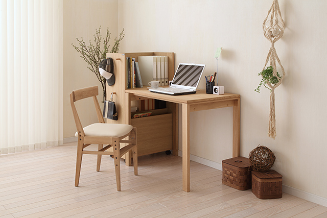 学習机・勉強机ならカリモク家具｜ユーティリティプラス | 国産家具