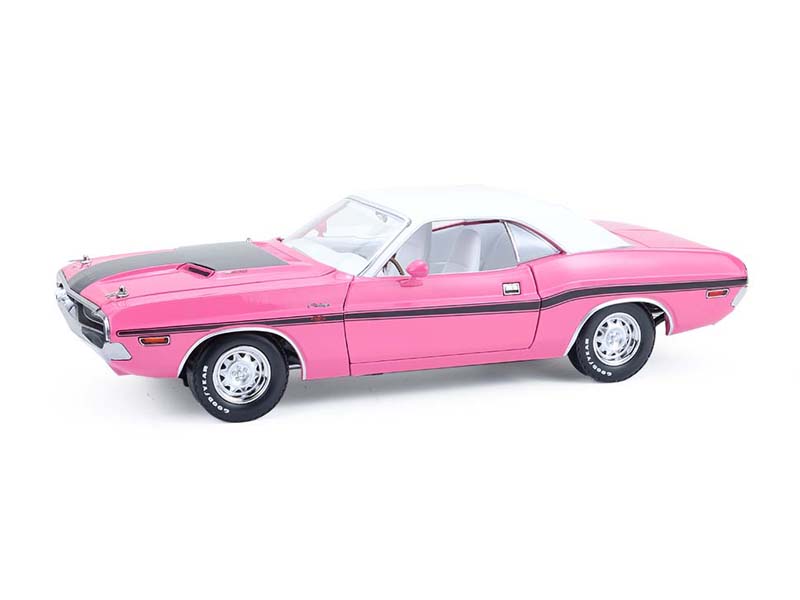 1970 Dodge Challenger R/T Hardtop 440 Six Pack - Panther Pink w