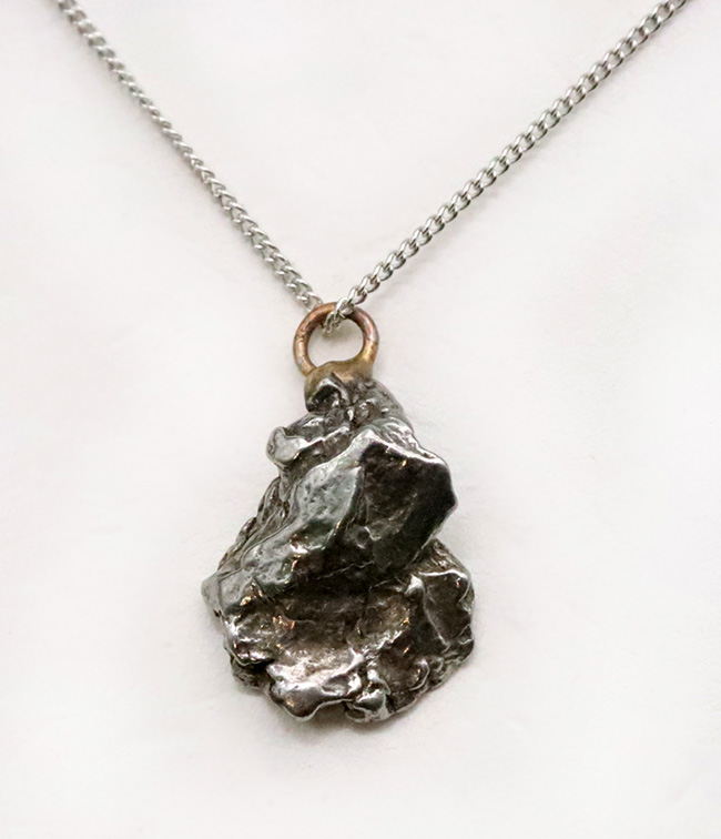 宇宙からの贈り物！約5000年前に地球へ降り注いだ、ロマンあふれる鉄