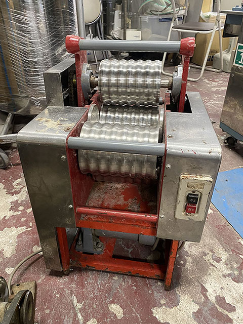 製麺機（中古）さぬき麺機ローリングプレス RP1型 2015年製 - 製麺機