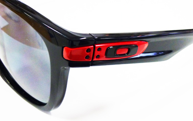 OAKLEY&DUCATIダブルネームモデル