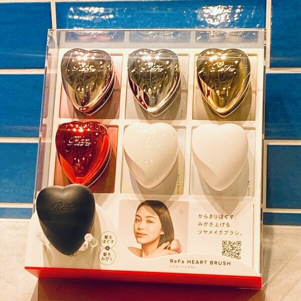 Refa】話題のリファ ハートブラシでサラツヤ髪に♡｜カラーフィールド