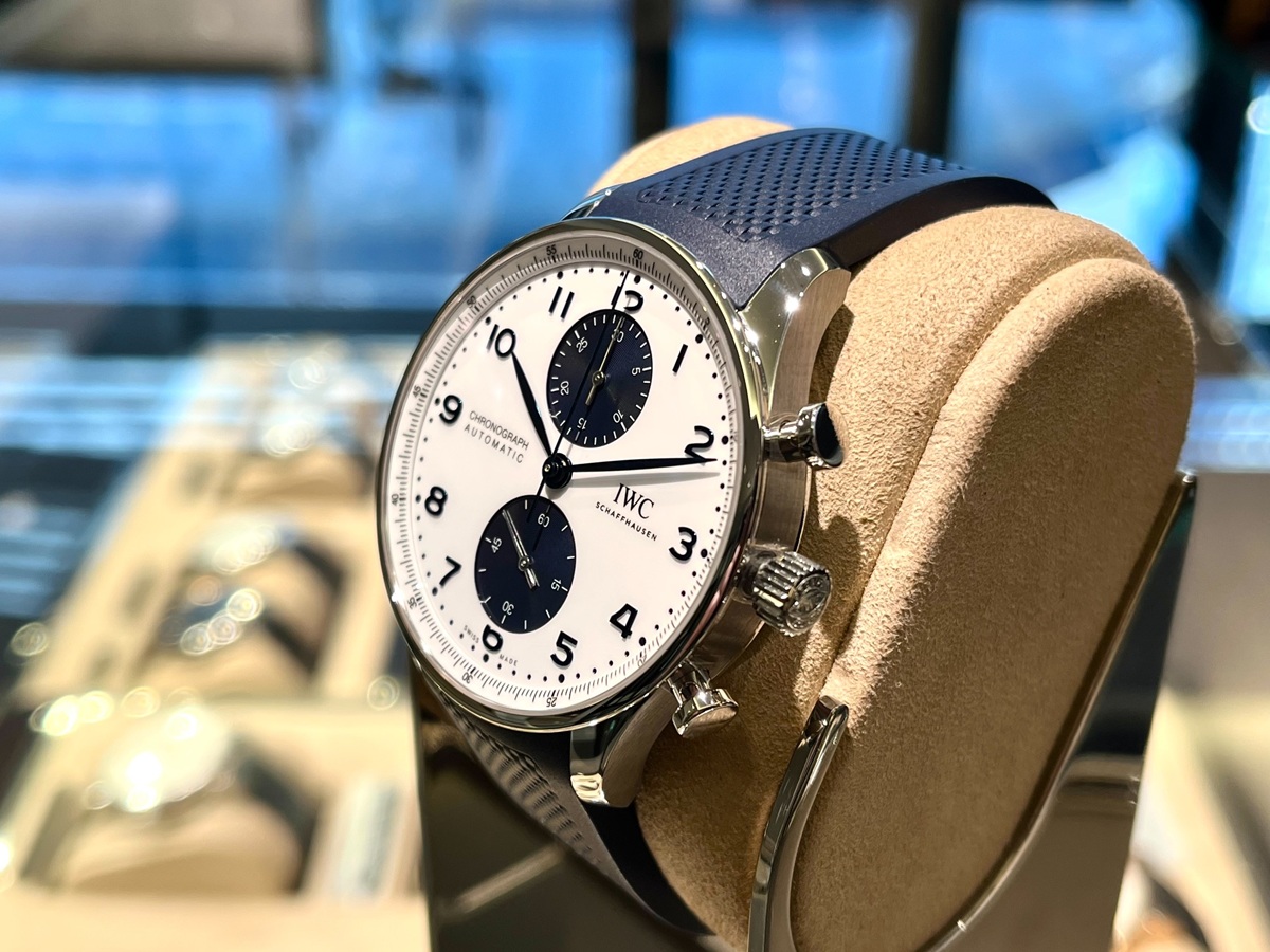 IWC】ラバーベルトでポルトギーゼを夏でもスマートに！_ポルトギーゼ用