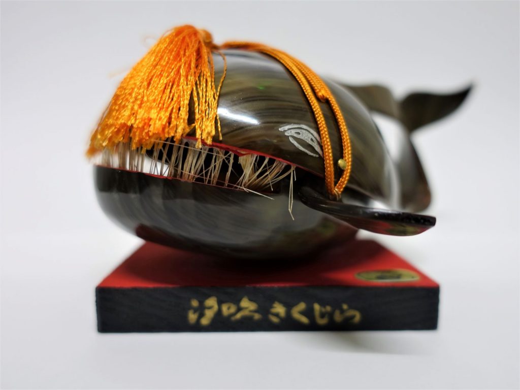 Vol.1 クジラのヒゲを原料とする工芸品編【指定鯨類科学調査法人/一般