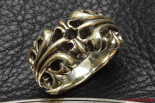 クロムハーツ K＆TリングをSKTリングにカスタムして1ダイヤ